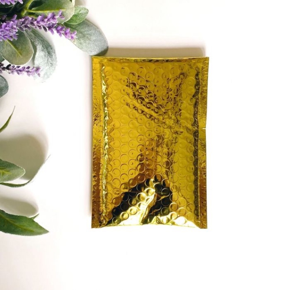 25 Gold Mailers